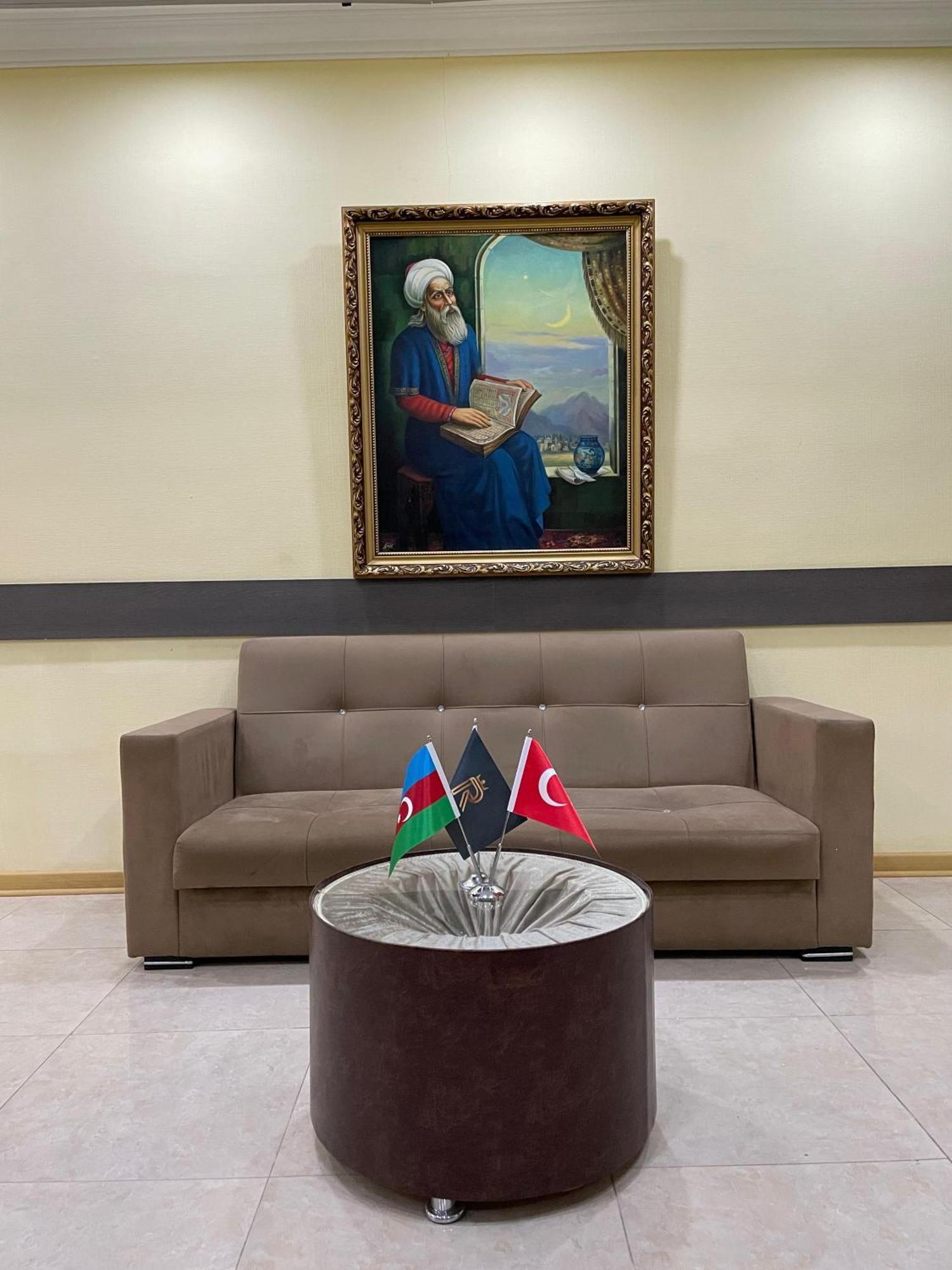 Rahat Hotel ギャンジャ エクステリア 写真