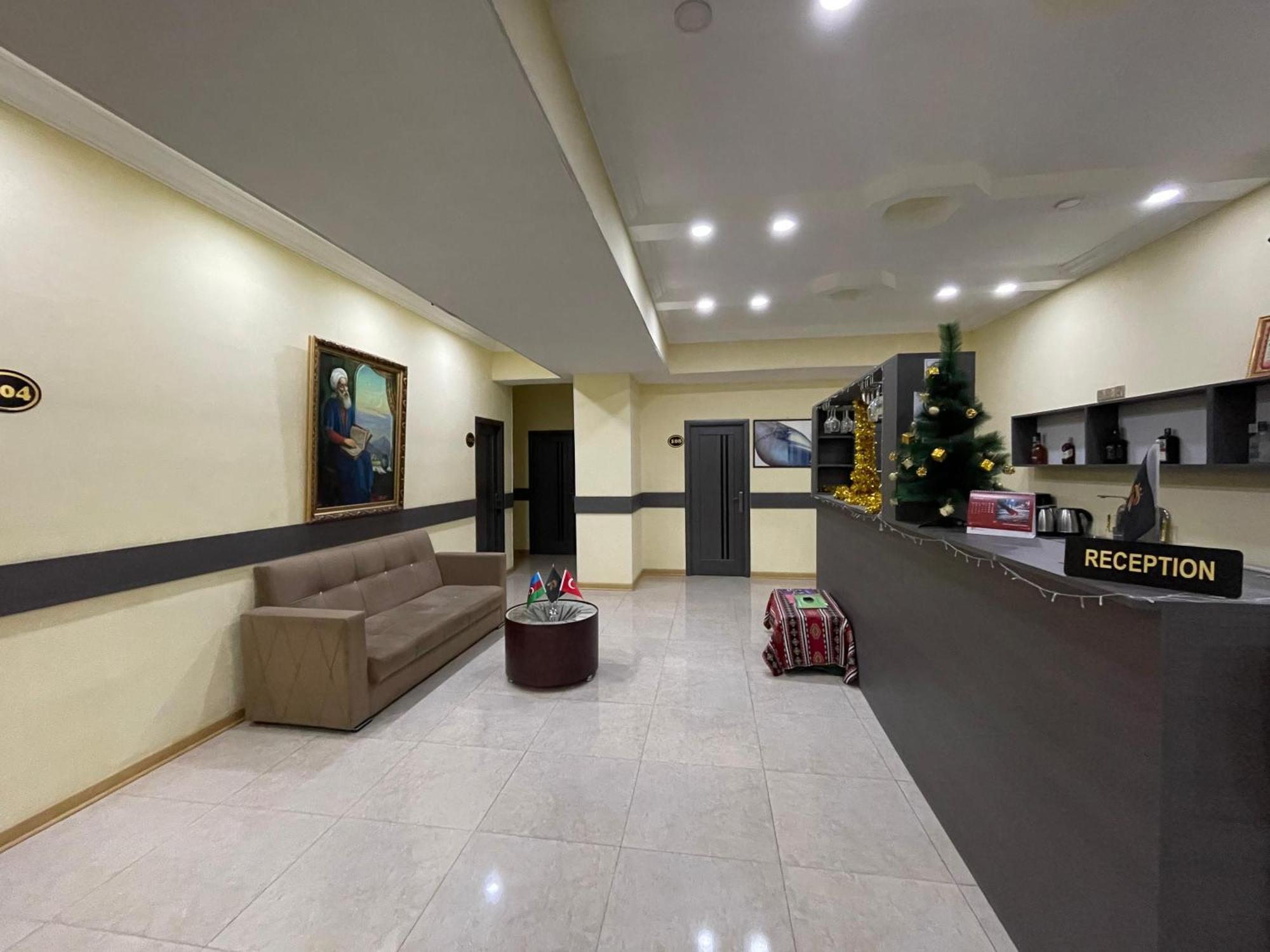 Rahat Hotel ギャンジャ エクステリア 写真